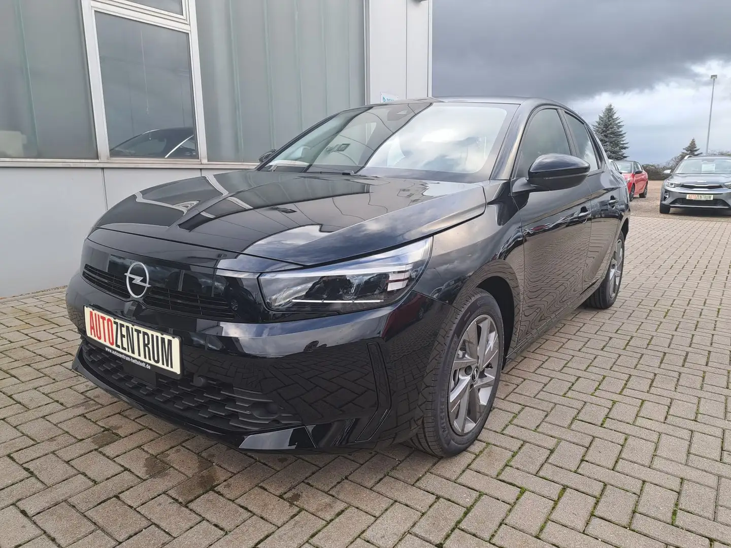Opel Corsa 1.2 EDITION LED ALU PDC WINTERPAKET 100PS Schwarz - 1