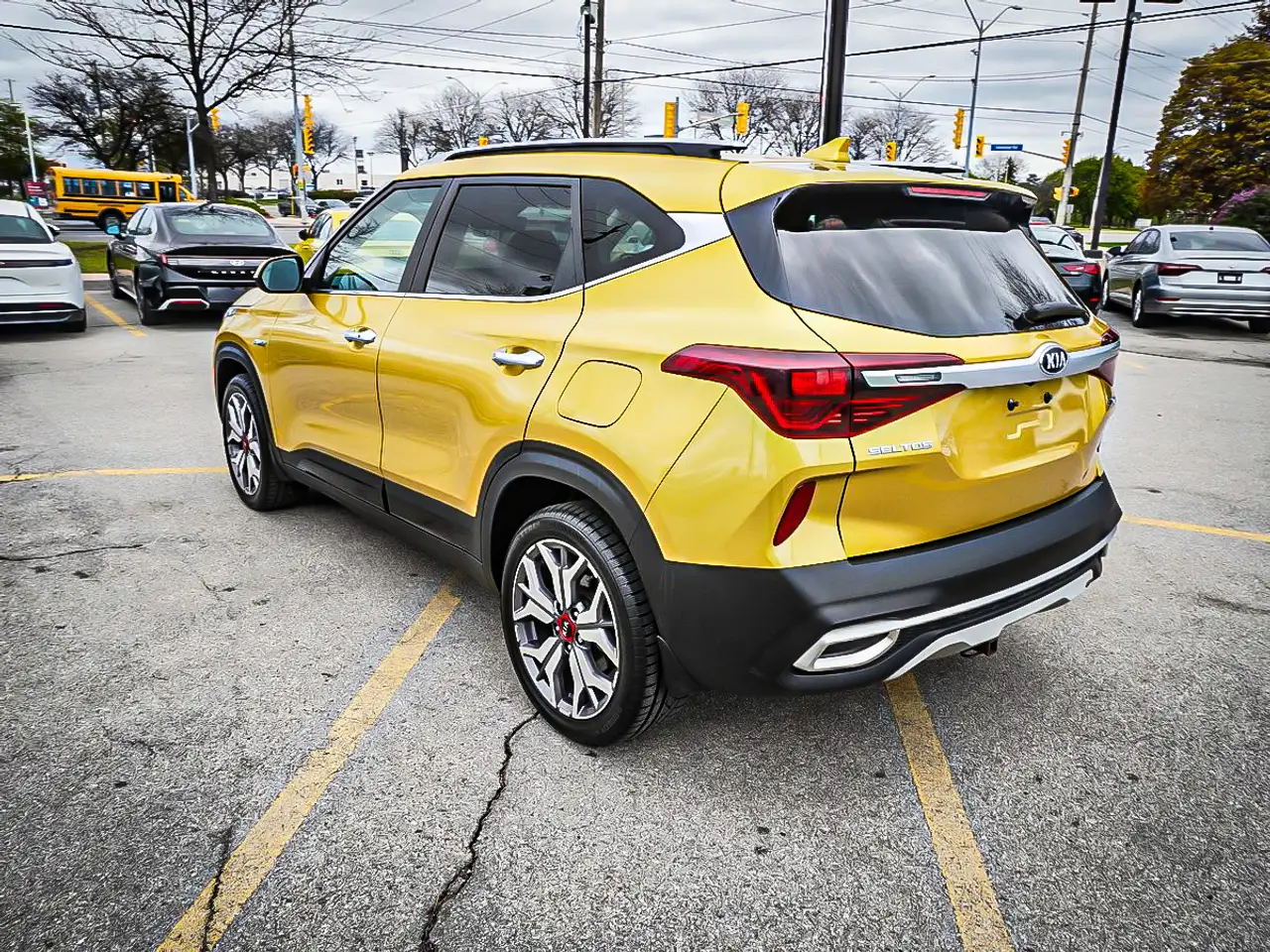 Kia Seltos снимка Kia Seltos