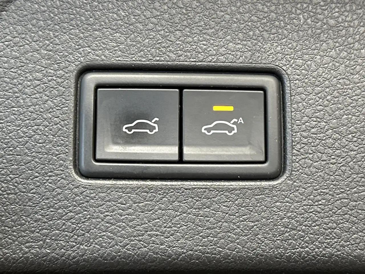 Volkswagen Passat Variant GTE NAV+IQ-LIGHT+AHK+KAMERA+17ZO 7