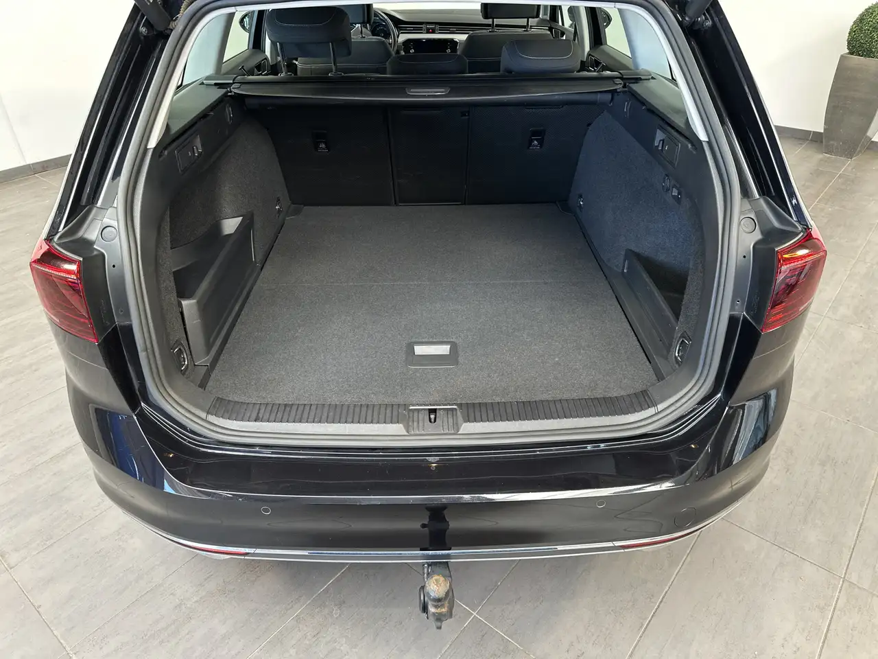 Volkswagen Passat Variant GTE NAV+IQ-LIGHT+AHK+KAMERA+17ZO 6