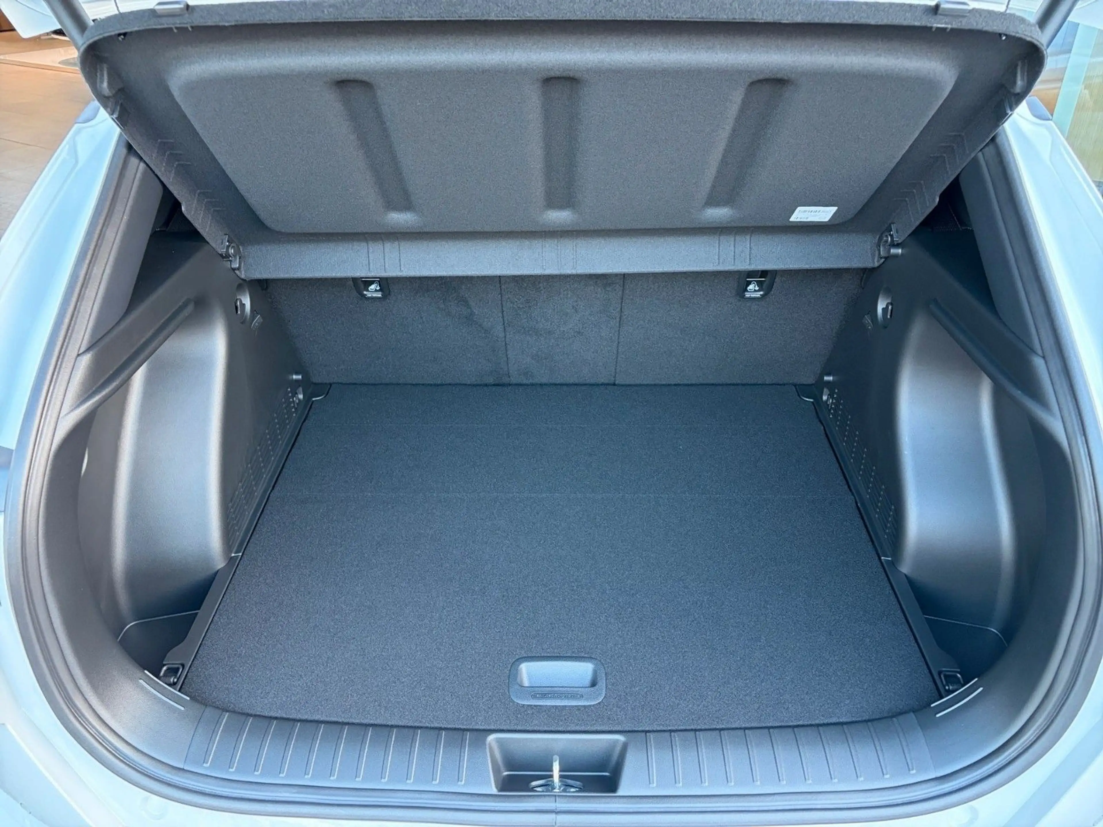 Hyundai KONA Elektro N-Line 65 kWh Wärmepumpe ele. HK — photo 8