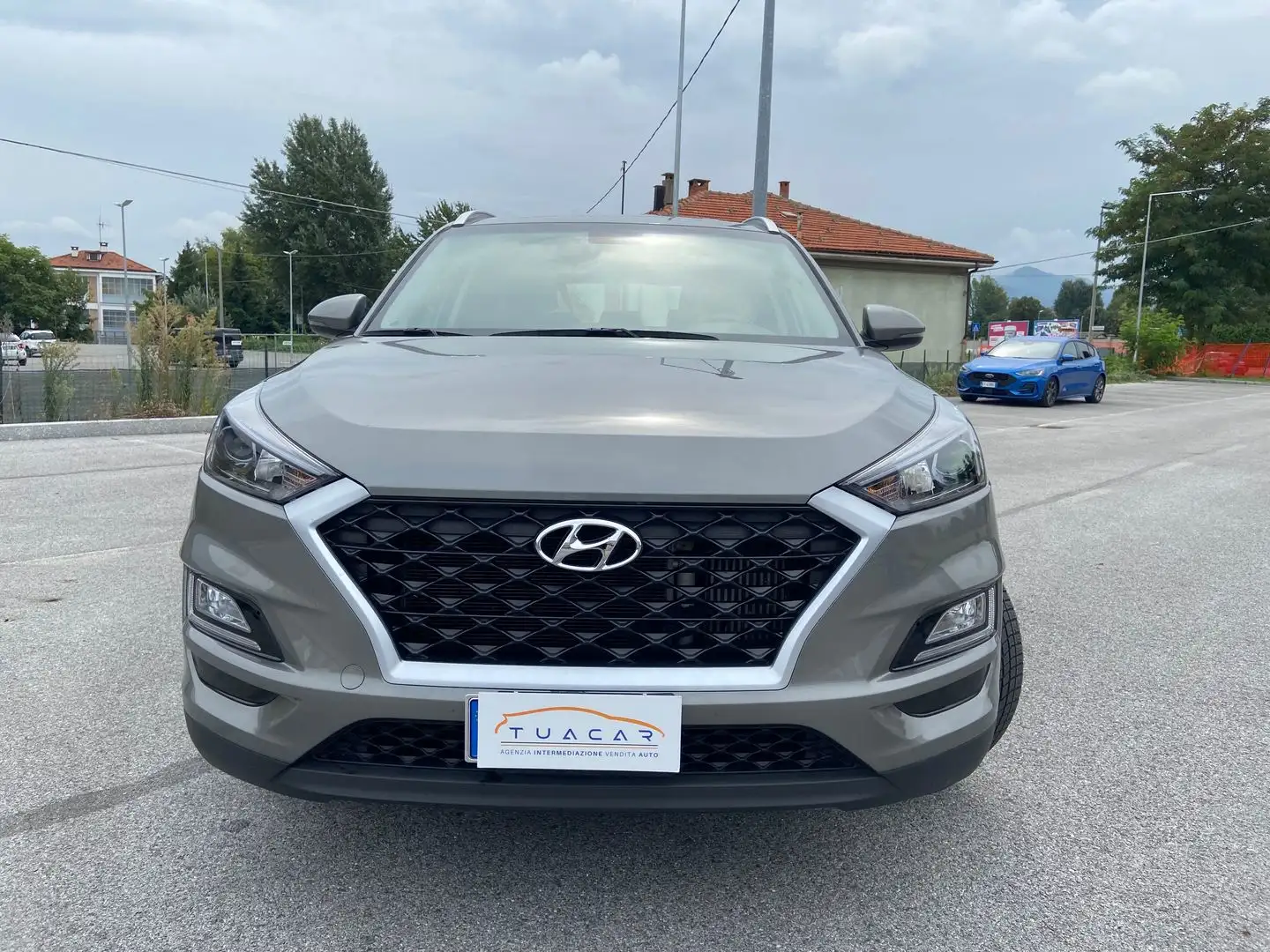 Hyundai TUCSON Hyundai Tucson 1.6 CRDi Xprime Gris - 2