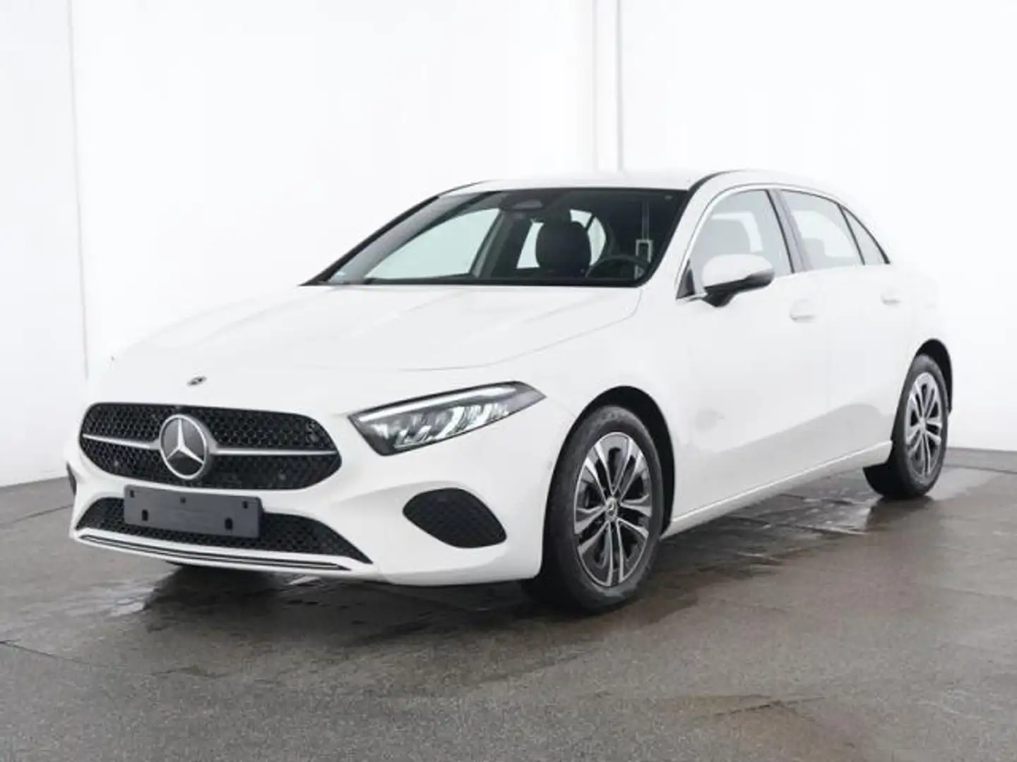 Mercedes-Benz A 180 Automatic Sport MILD HYBRID Bianco - 1