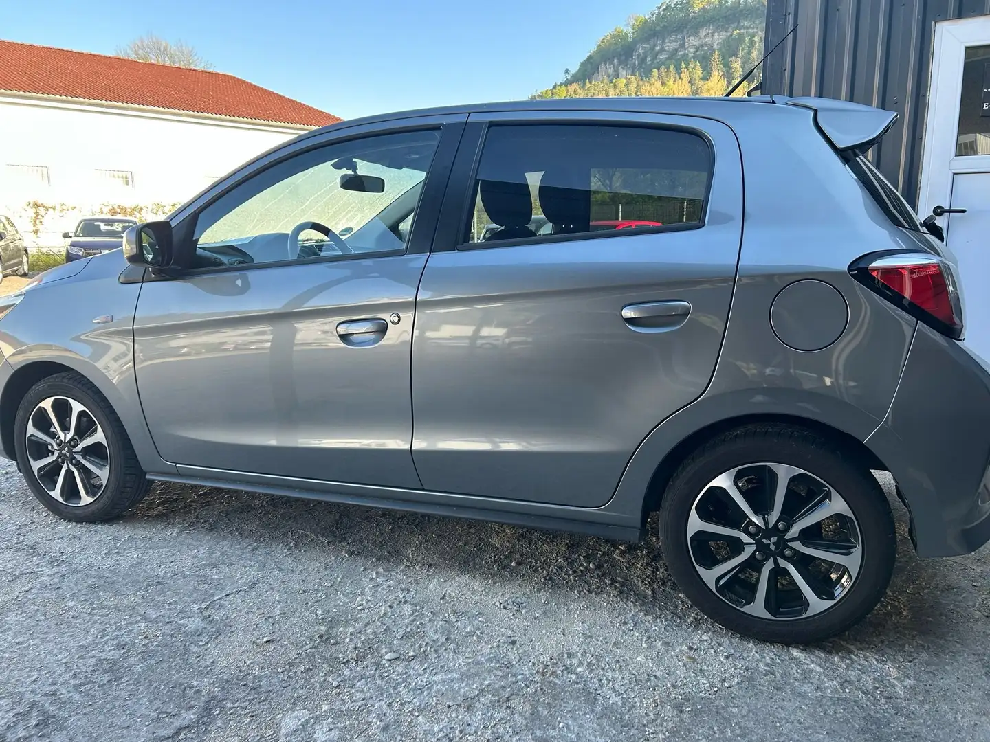 Mitsubishi Space Star 1.2 Spirit+ Automatik/Klima/Alu GARANTIE Navi. Grau - 2