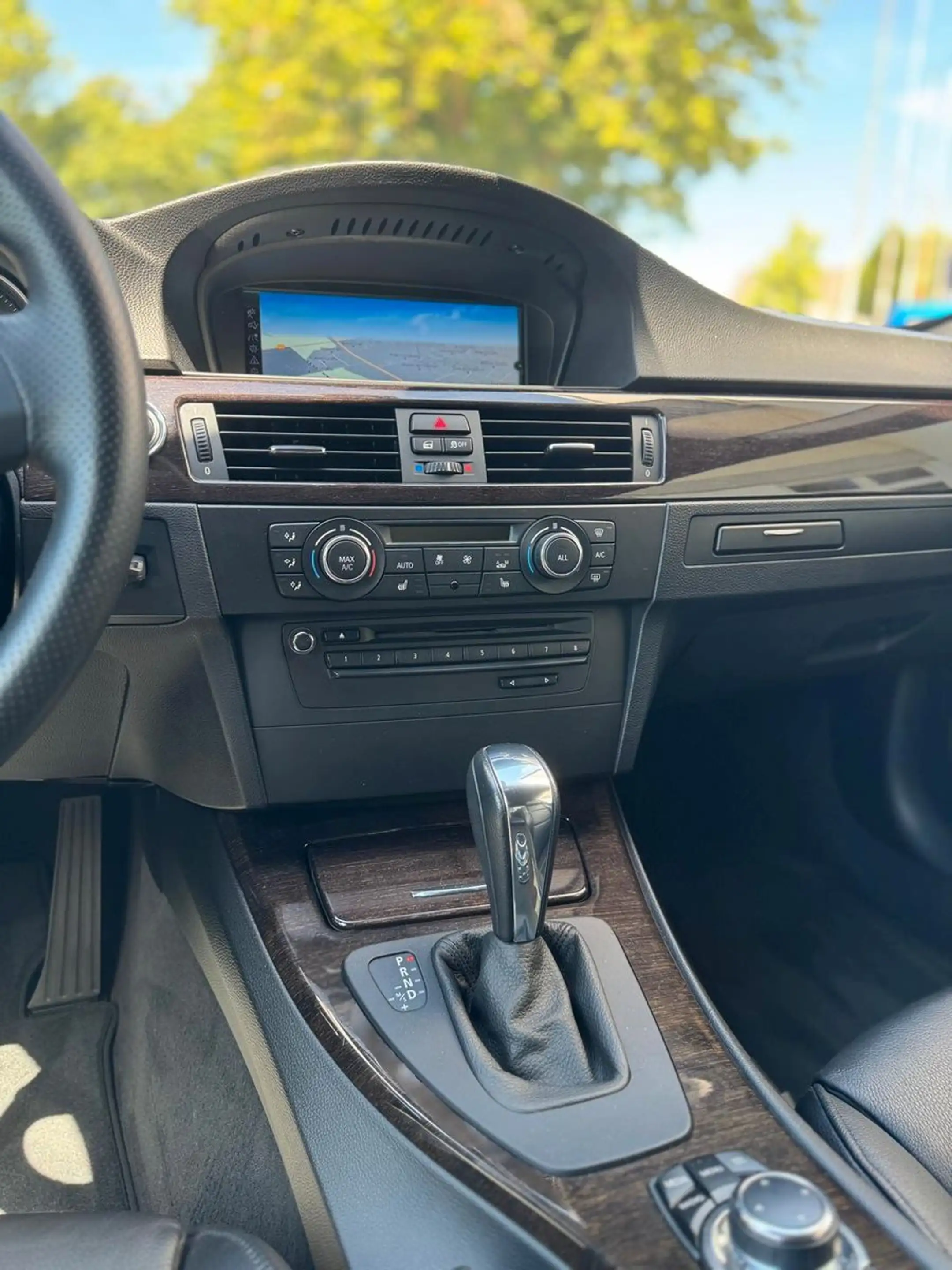 BMW 325 d Coupe M Paket Navi Leder LED PDC TOP! — photo 15