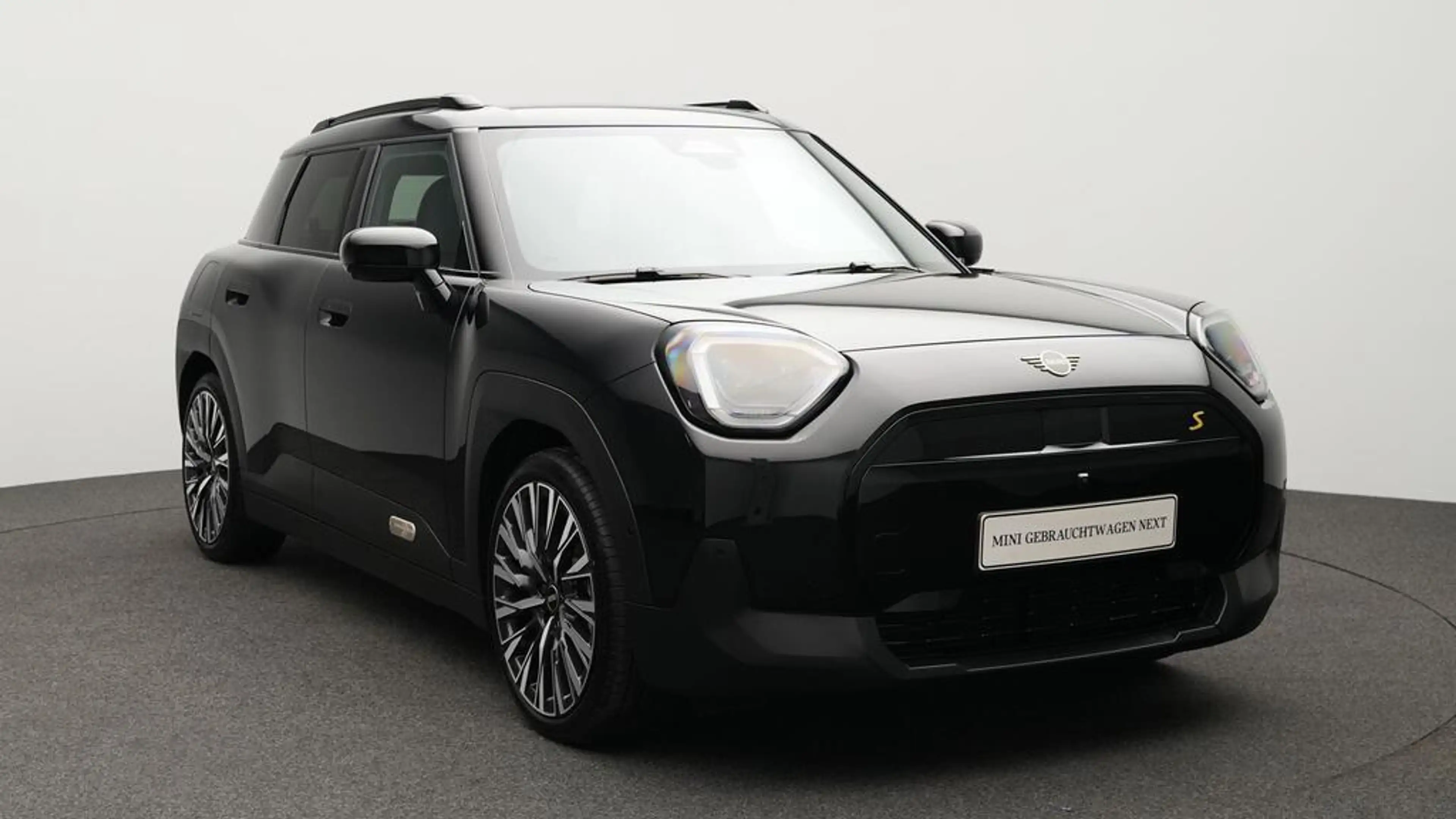 MINI Aceman Classic Trim — photo 15