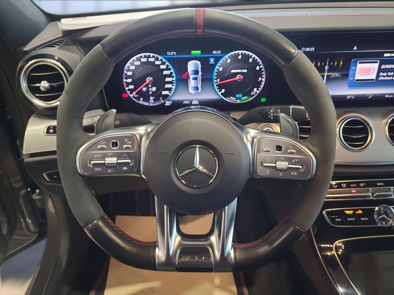 Mercedes-Benz E 53 AMG 4Matic+ Sportpaket Bluetooth LED — photo 10