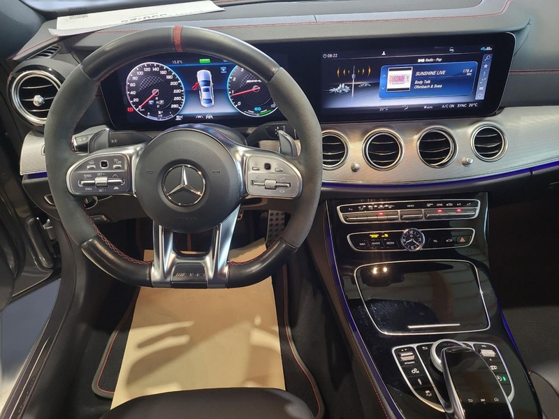 Mercedes-Benz E 53 AMG 4Matic+ Sportpaket Bluetooth LED — photo 12