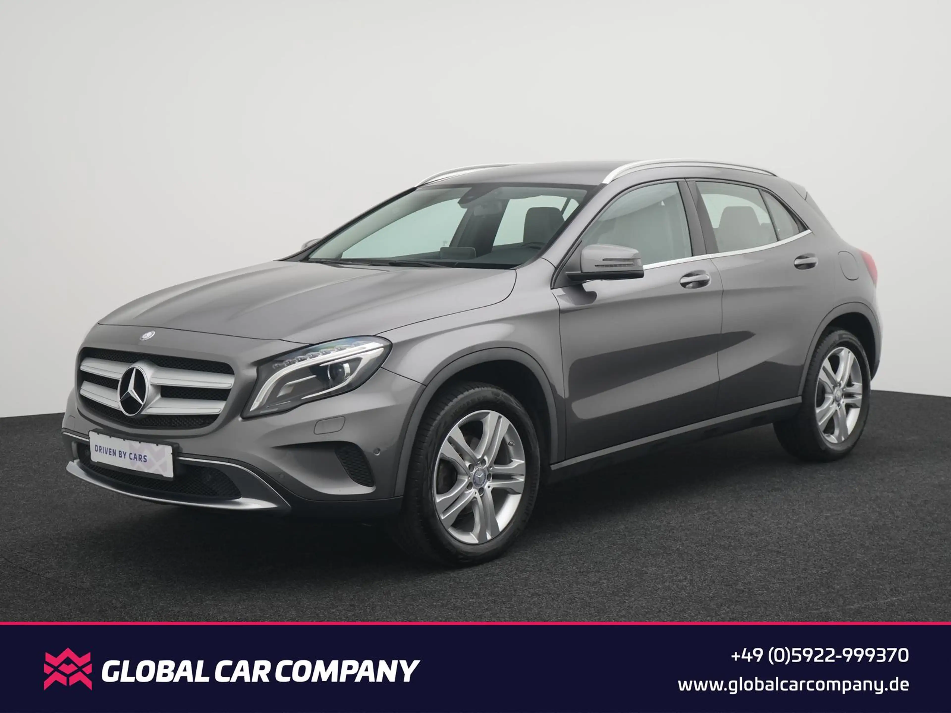 Mercedes-Benz GLA 180 BI-XENON,NAVI,BT,SHZ,TEMPO,CD,