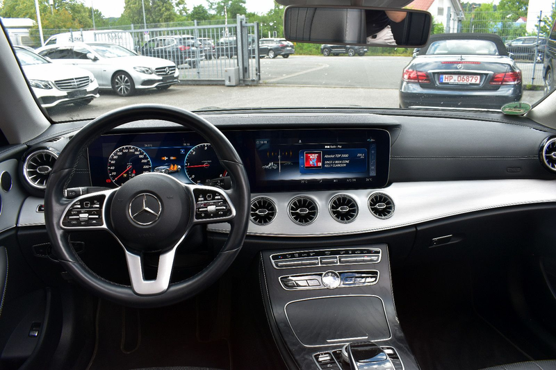 Mercedes-Benz E 400 D Cabrio 4 Matic* AHK*gute Ausstattung* — photo 11