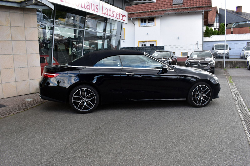 Mercedes-Benz E 400 D Cabrio 4 Matic* AHK*gute Ausstattung* — photo 9