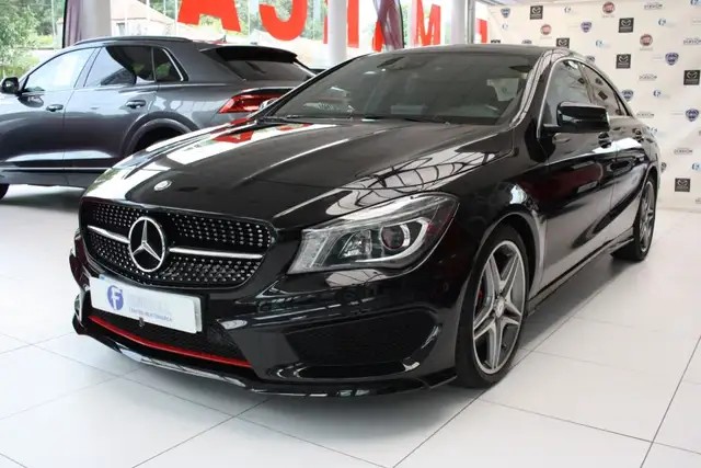 Mercedes-Benz CLA 220 220d AMG Line 7G-DCT 177
