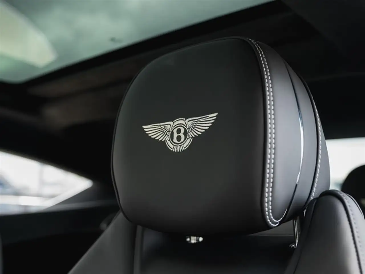Bentley Continental GT снимка Bentley Continental GT