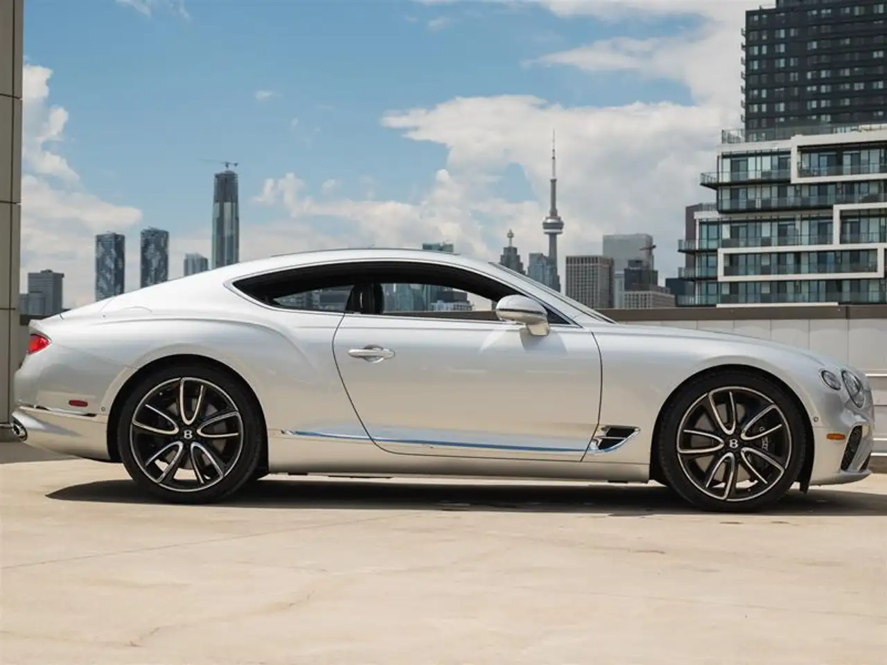 Bentley Continental GT снимка Bentley Continental GT