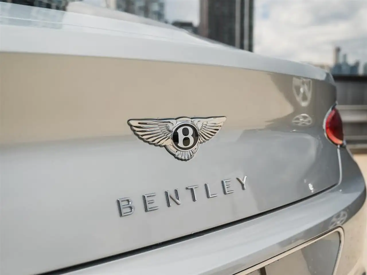 Bentley Continental GT снимка Bentley Continental GT
