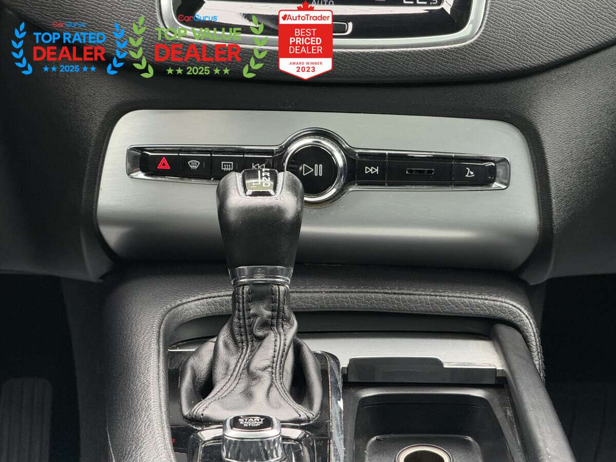 2018 Volvo XC90 MOMENTUM | 7 SEATER | NAVI | LOADED thumb 25
