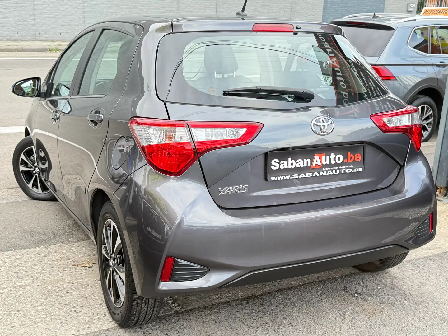 Toyota Yaris Yaris 1.0i VVT-i • CARPLAY • AIRCO • JANT Grijs - 2