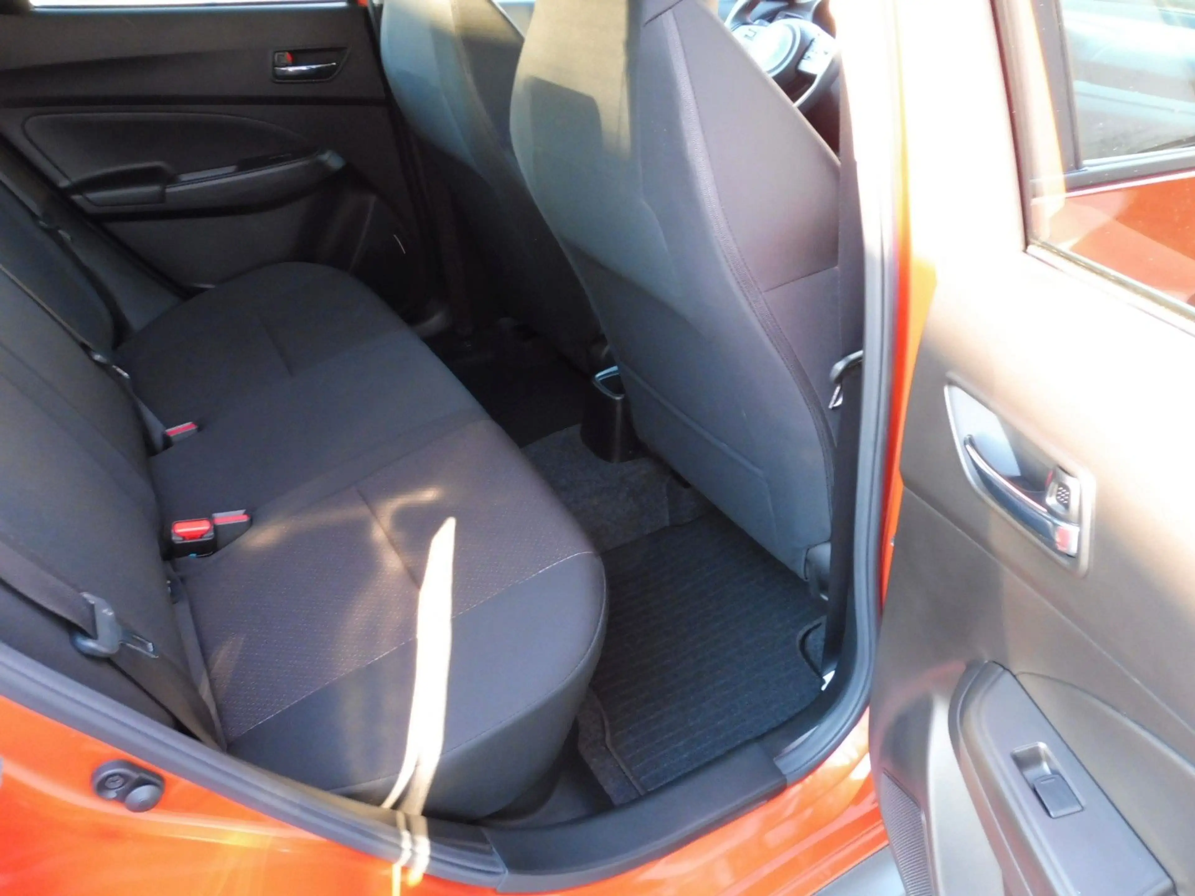 Suzuki Swift Sport — photo 23