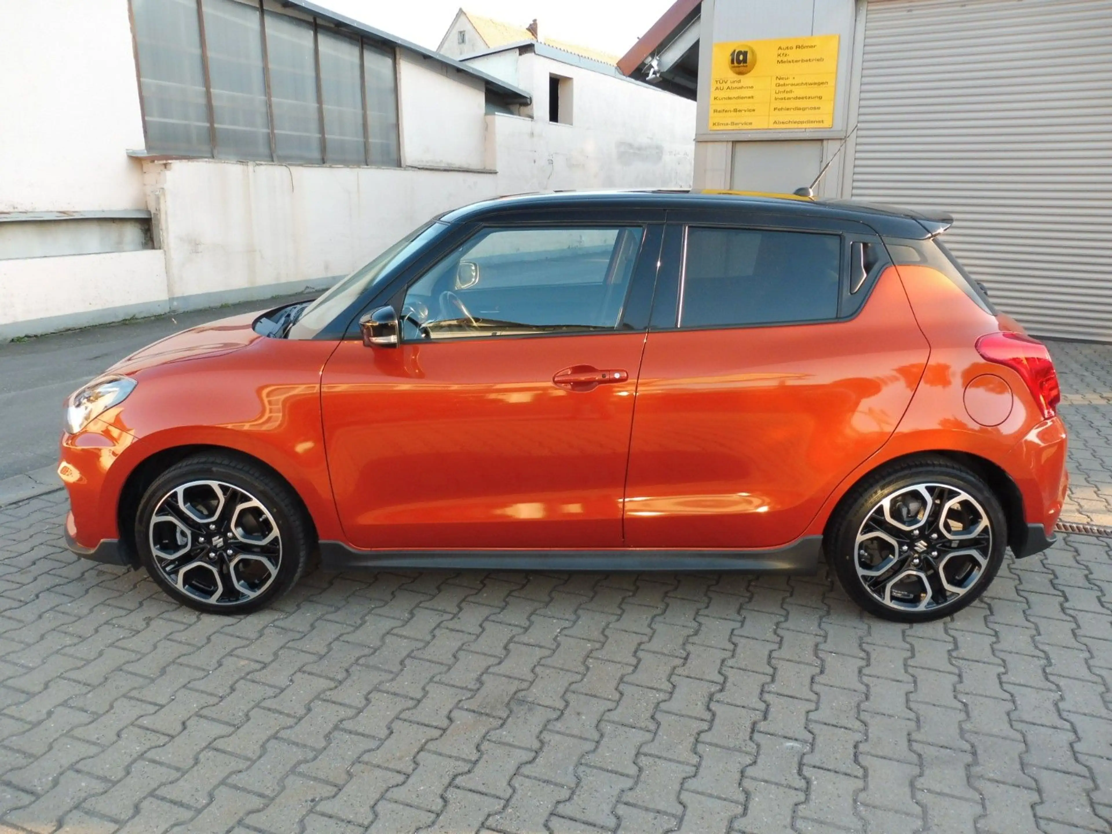 Suzuki Swift Sport — photo 2