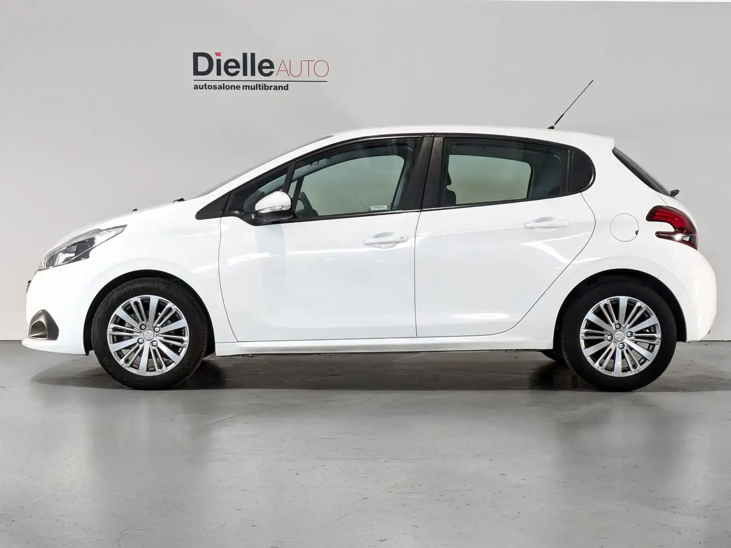 Peugeot 208 1.2 PureTech 82CV 5p. GPL Active Blanc - 2