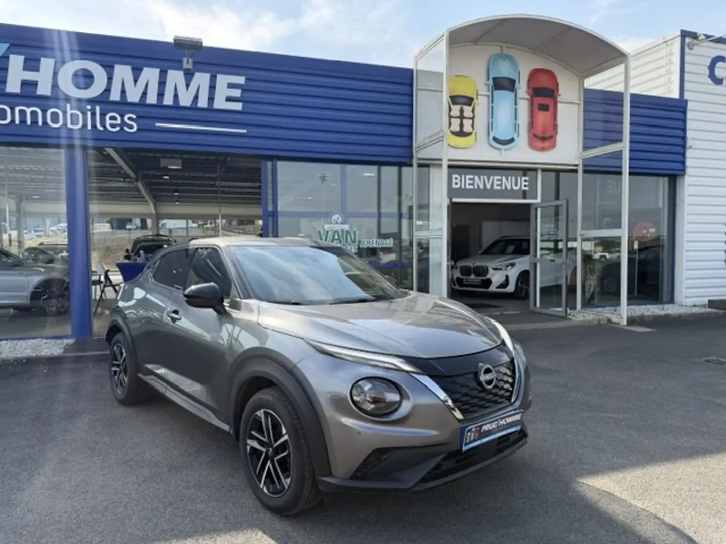 NISSAN Juke