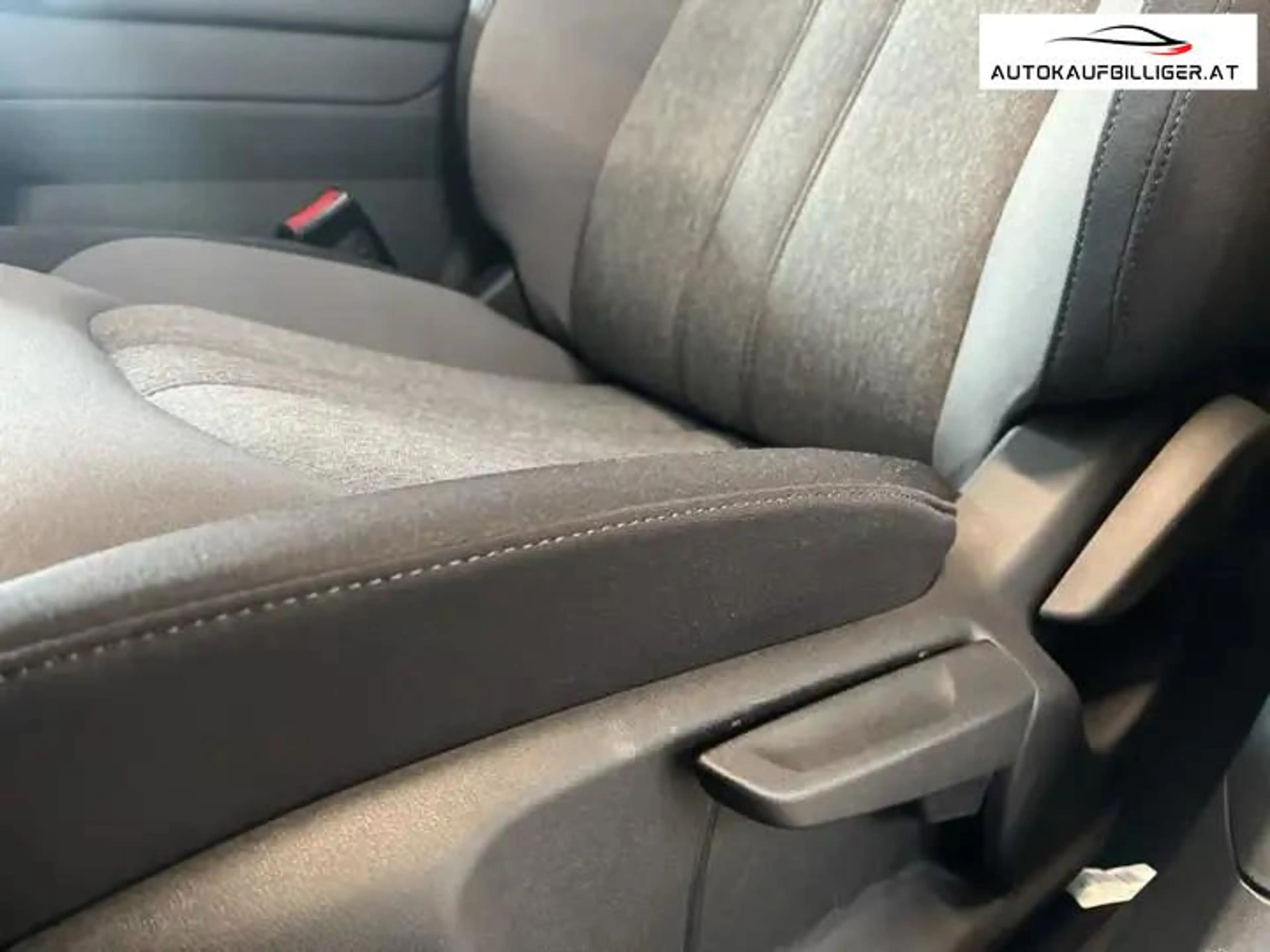 MG MGS5 EV S5 Comfort Standard Range — photo 6