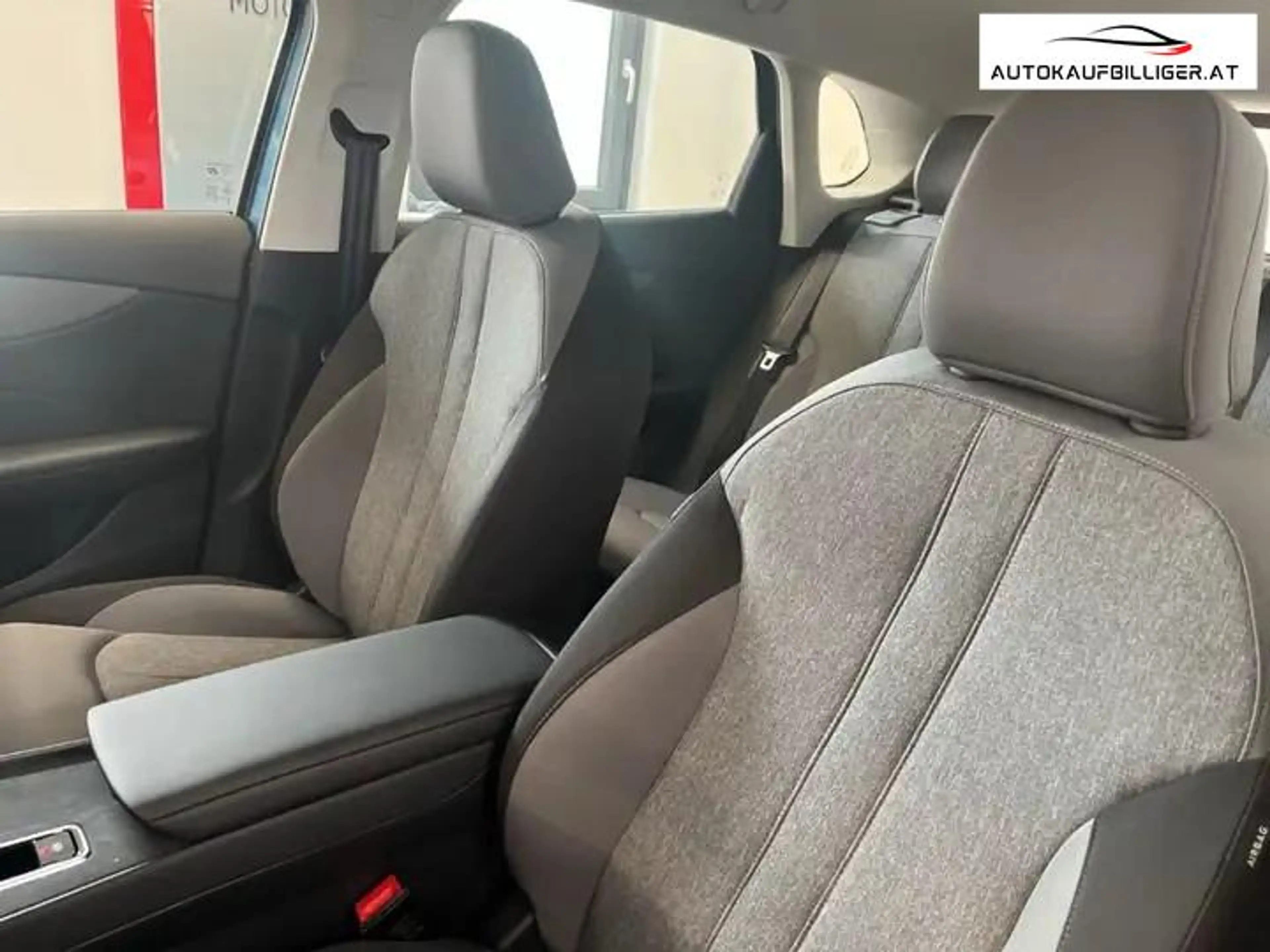 MG MGS5 EV S5 Comfort Standard Range — photo 5