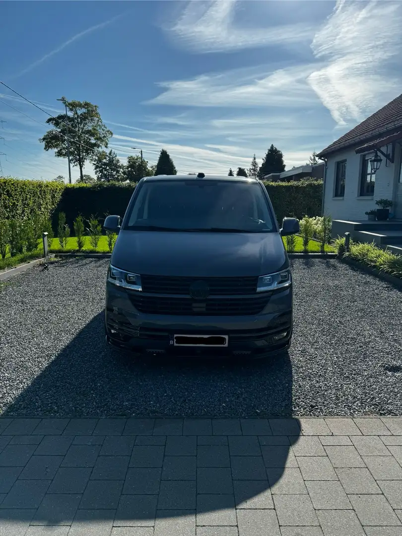 Volkswagen Transporter T6.1 - 1