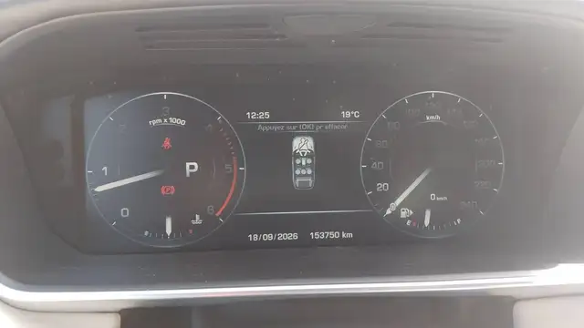 Land Rover Range Rover Sport view 12