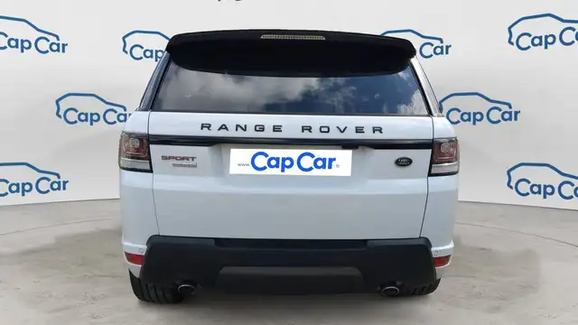 Land Rover Range Rover Sport view 3