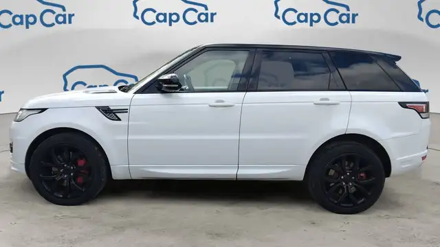 Land Rover Range Rover Sport view 2
