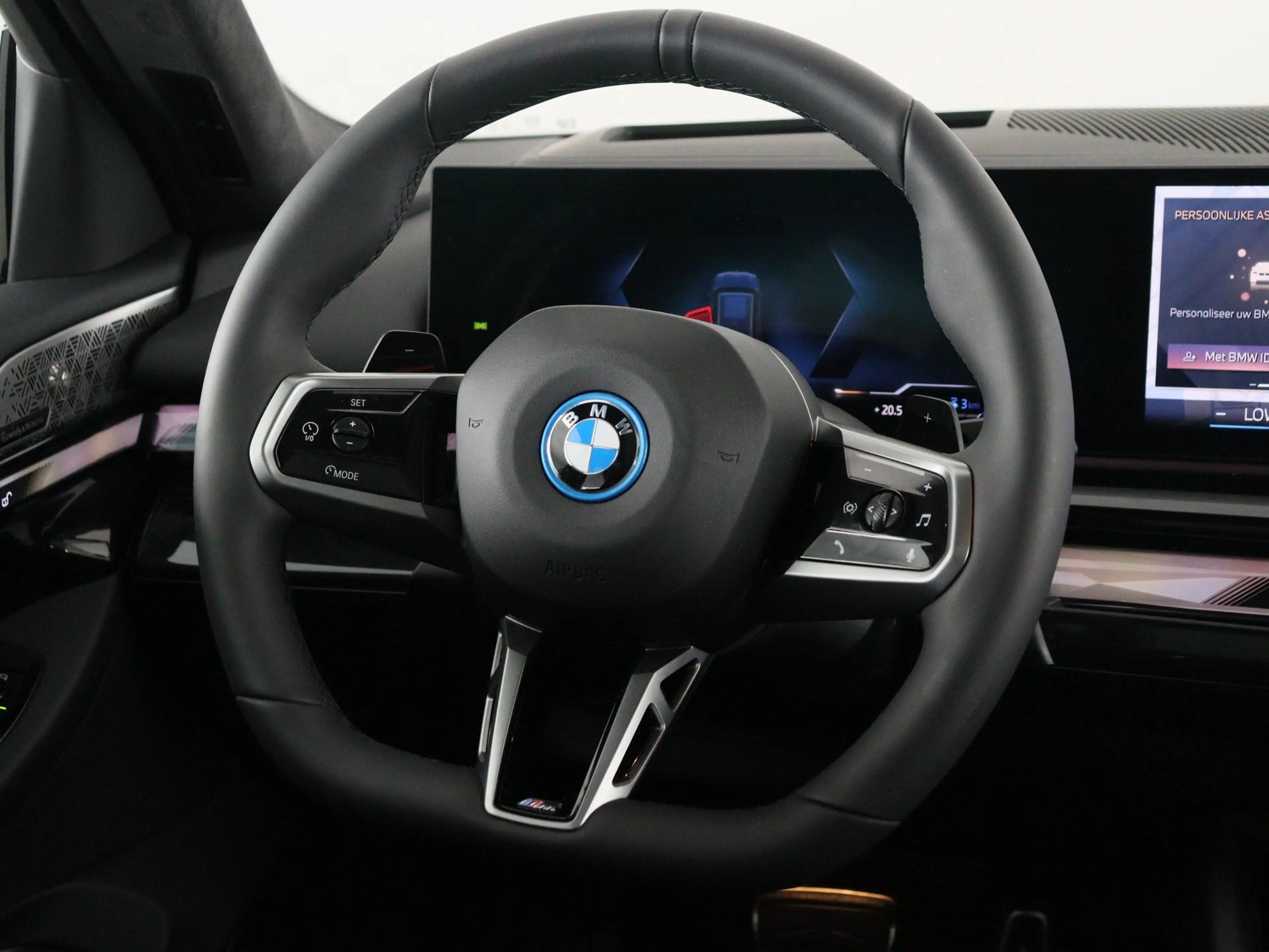 BMW 550 5 Serie 550e Touring xDrive — photo 2