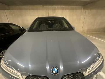 iX 76.6 kWh xDrive40