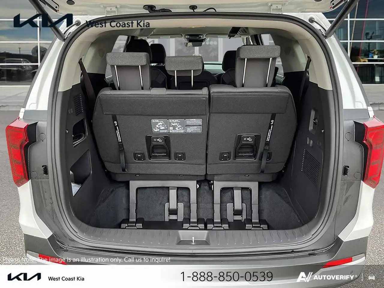 Kia Carnival снимка Kia Carnival