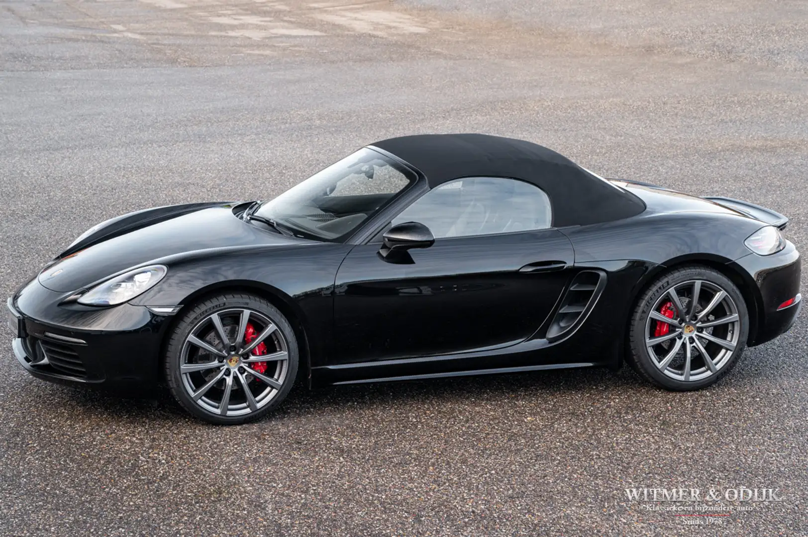 Porsche 718 Boxster S 2.5 Noir - 1