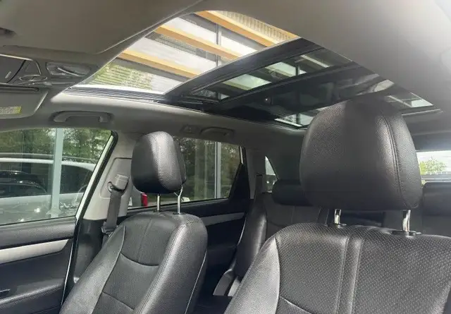 Kia Sorento view 11