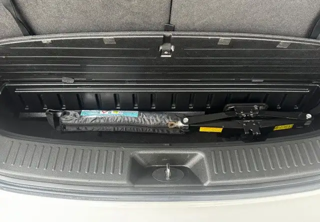 Kia Sorento view 13