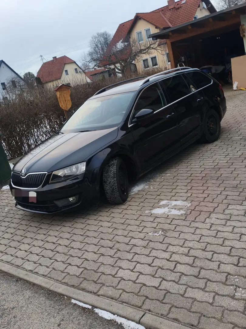 Skoda Octavia Style Schwarz - 1