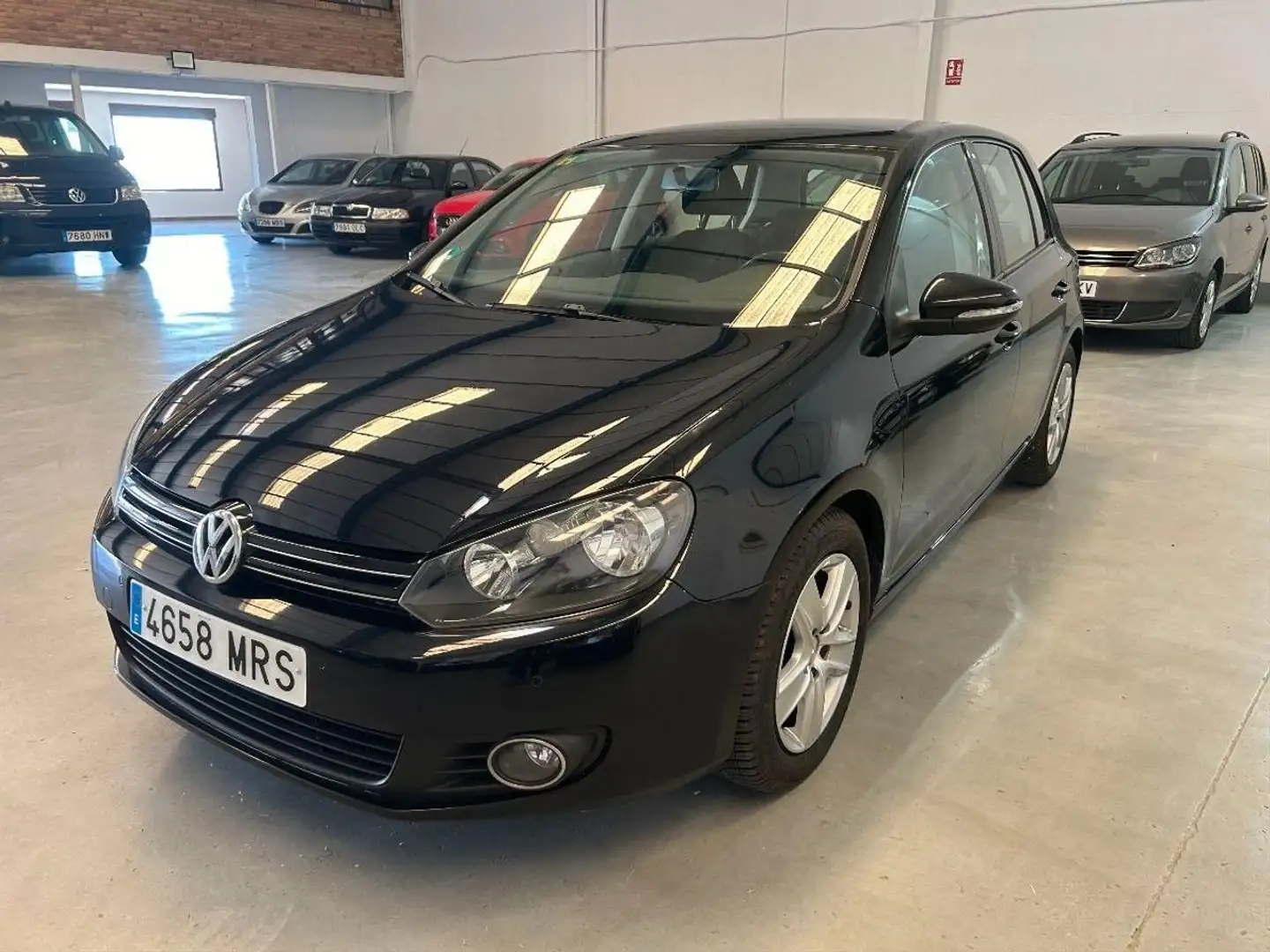 Volkswagen Golf 2.0TDI CR Advance Noir - 2