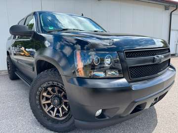 5.3 V8 *BOSE*LEDER*XENON*SHZ*PRINS*