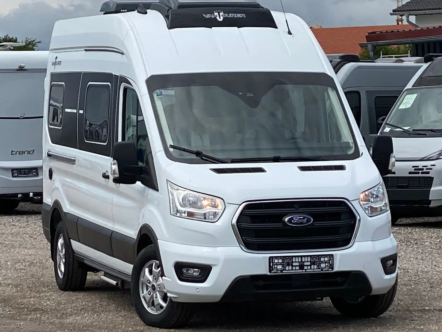 VanTourer 600 D,Dieselstandheizung Weiß - 2