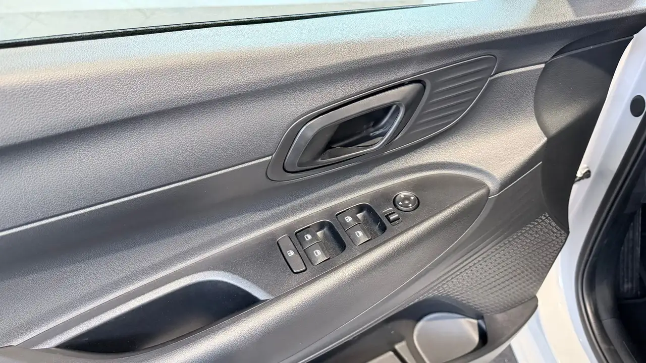 Hyundai i20 1.0 t-gdi auto Connectline 90CV *PREZZO REALE NO VINCOLI* 10