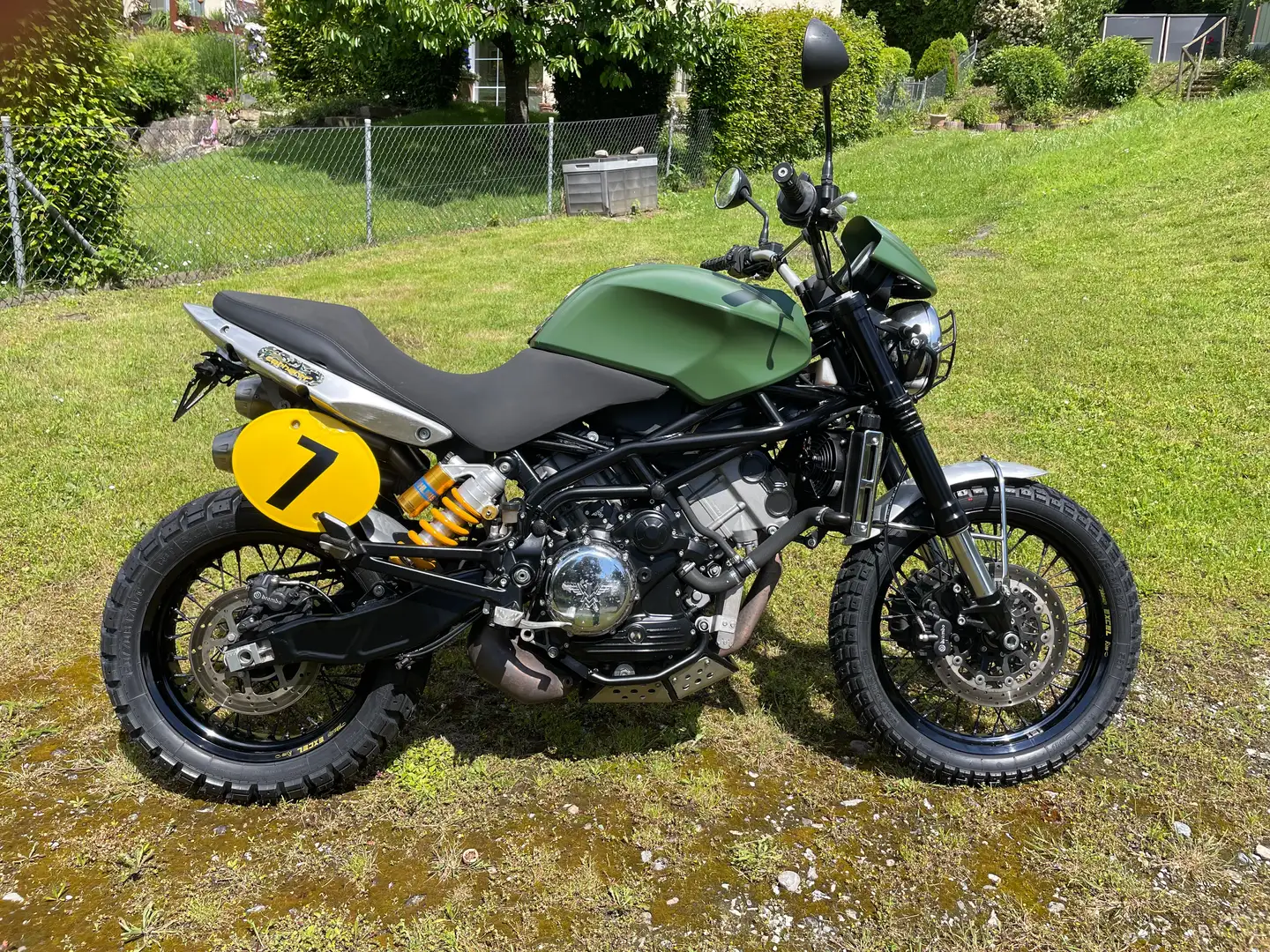 Moto Morini Scrambler 1200 Verde - 1