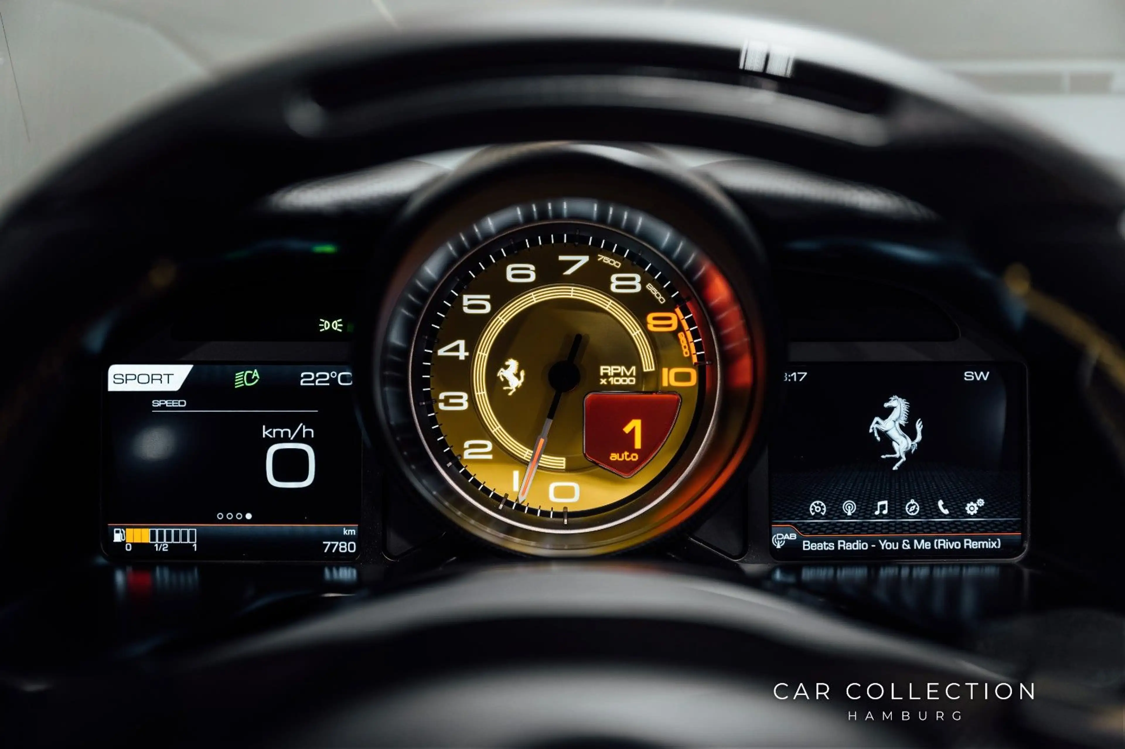 Ferrari 812 GTS | Avorio | Lift | Full Carbon | SPEC — photo 11