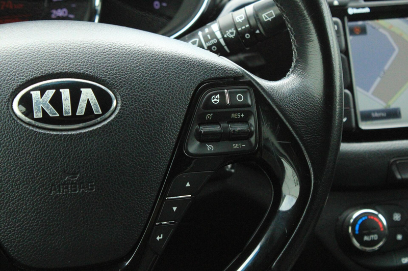 Kia Ceed / cee'd 1.6 GDI Business Pack Camera Cruise Navi Bluetooth — photo 38