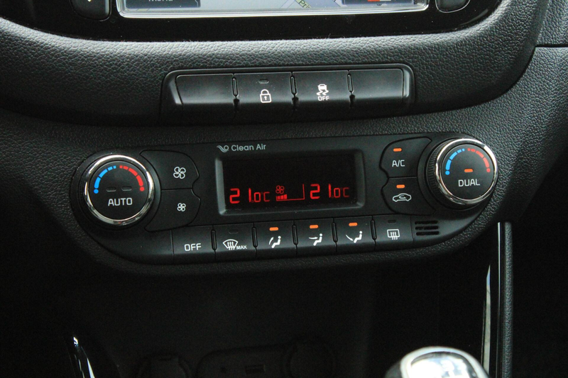 Kia Ceed / cee'd 1.6 GDI Business Pack Camera Cruise Navi Bluetooth — photo 29