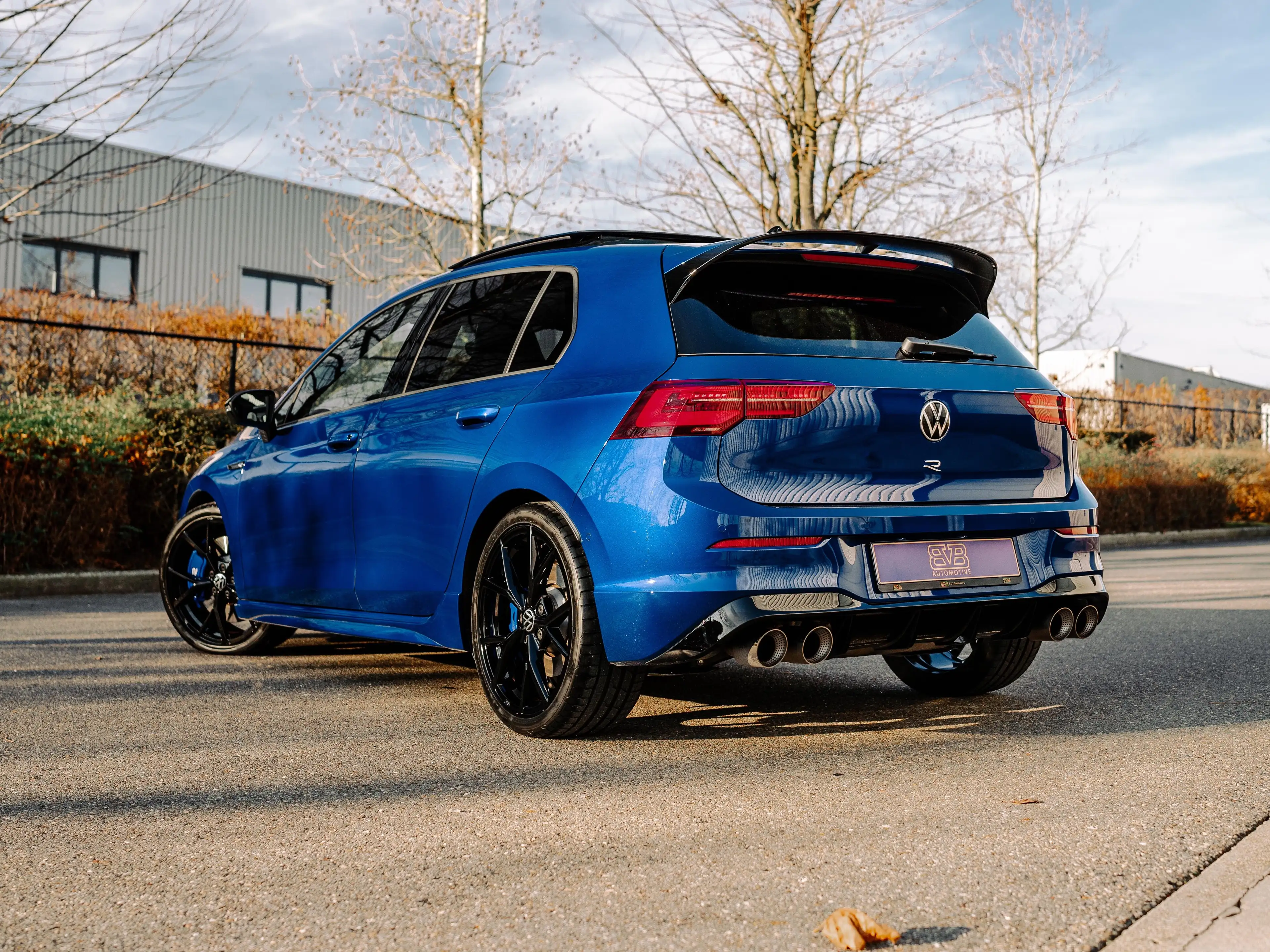 Volkswagen Golf R 4 MOTION | AKRA | PANO | H&K | DCC | DRIFT MODE — photo 7