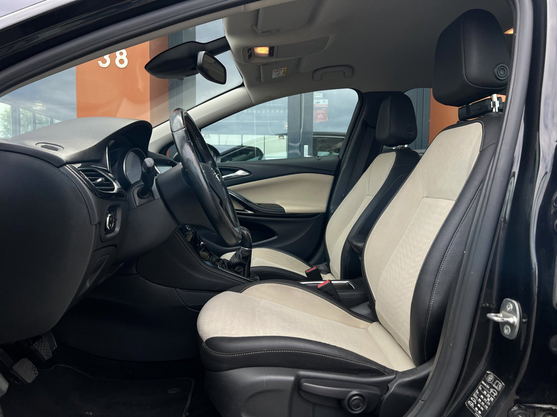 Opel Astra 1.4 Turbo|Carplay|PDC|Stoel+Stoelverw.|Navi|Clima — photo 4