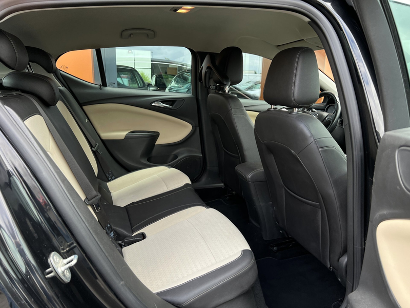 Opel Astra 1.4 Turbo|Carplay|PDC|Stoel+Stoelverw.|Navi|Clima — photo 30