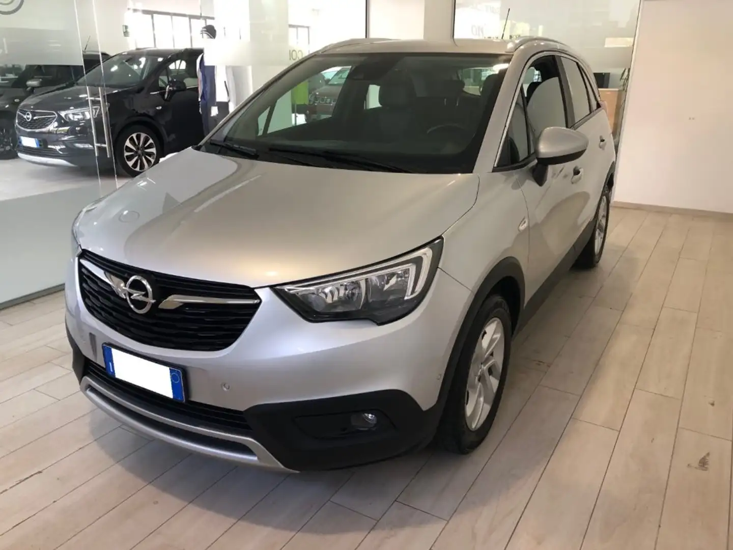 Opel Crossland X 1.2 12V Argento - 1